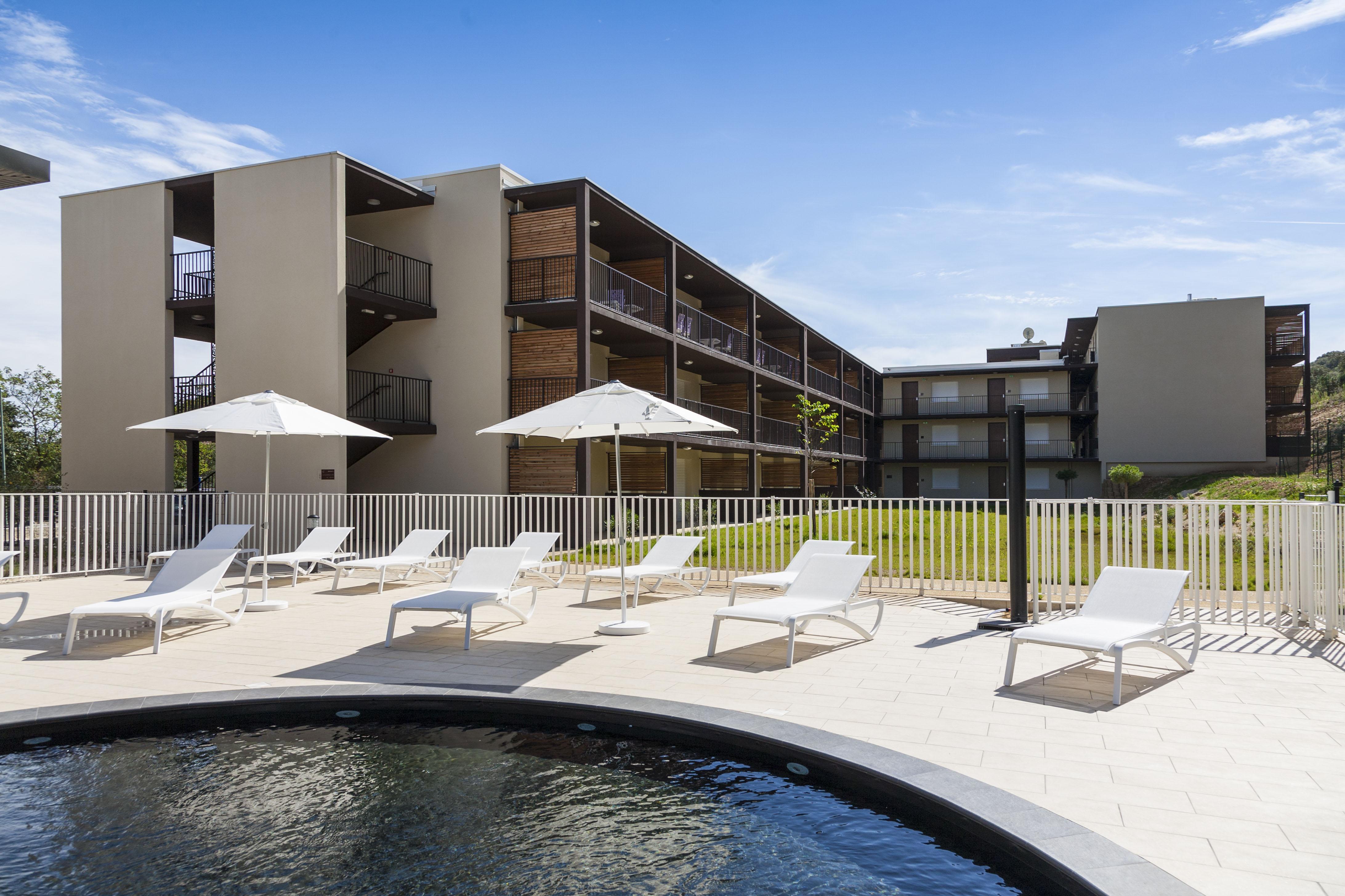 Vacanceole - Residence Pont Du Gard Ремулан Екстериор снимка