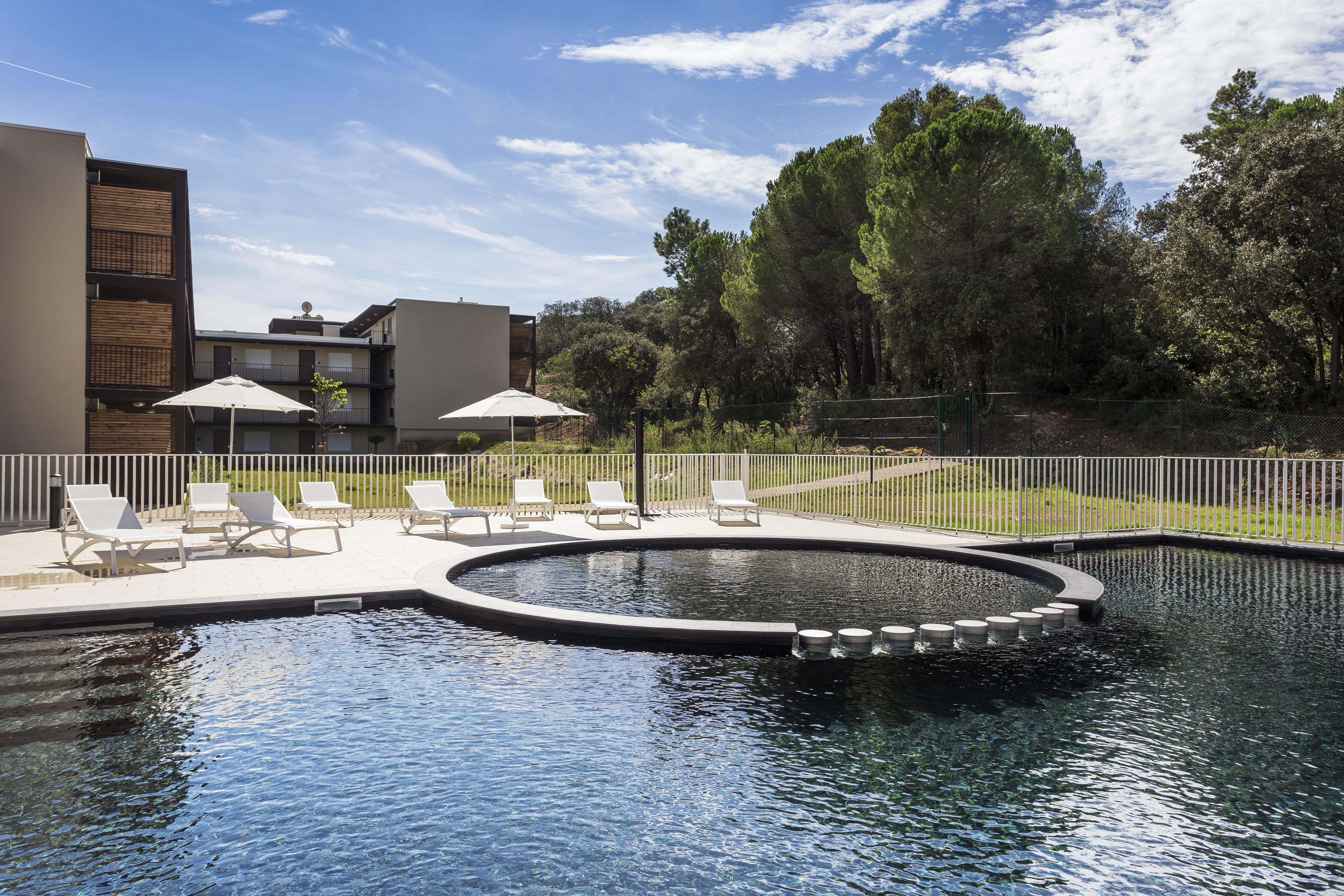 Vacanceole - Residence Pont Du Gard Ремулан Екстериор снимка